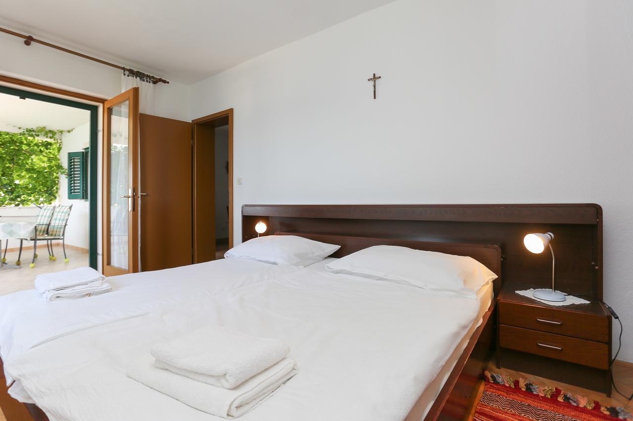 Apartment Laguna 1 Bol Eksteriør bilde