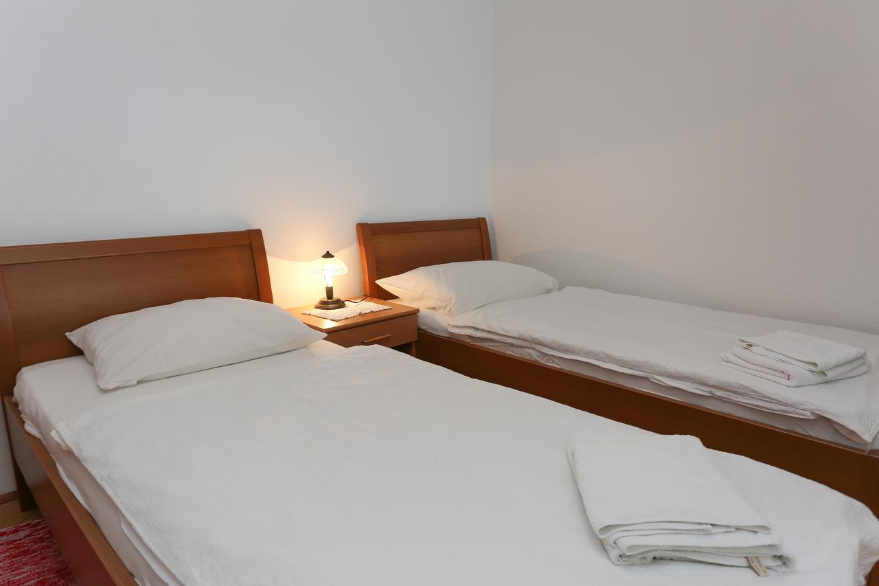 Apartment Laguna 1 Bol Eksteriør bilde