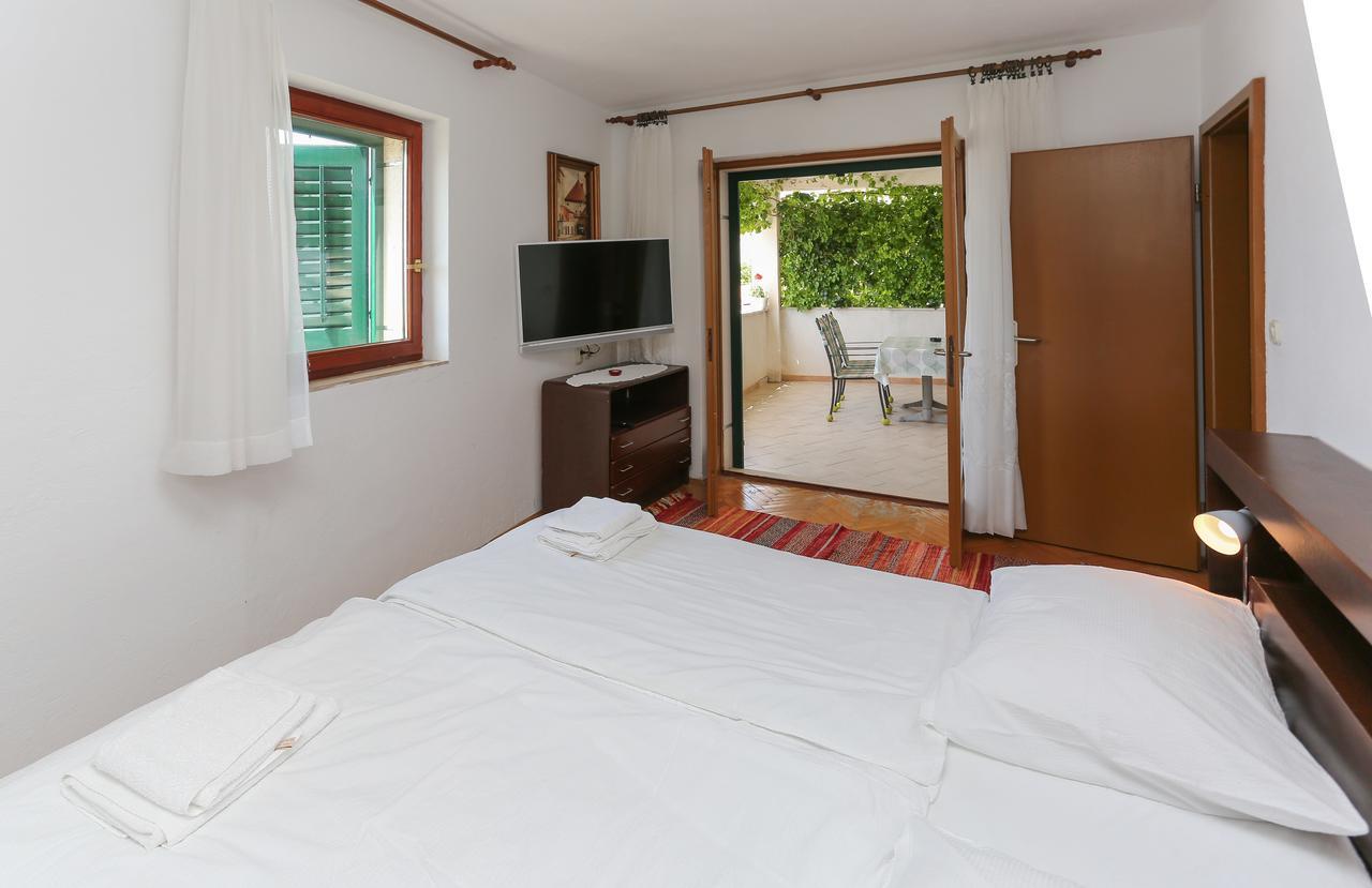 Apartment Laguna 1 Bol Eksteriør bilde