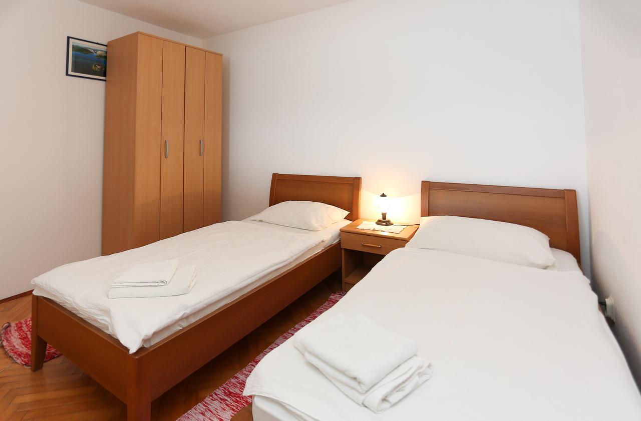 Apartment Laguna 1 Bol Eksteriør bilde